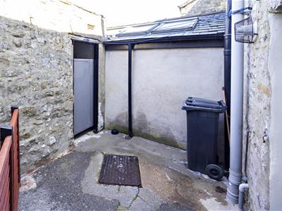 Picture 16